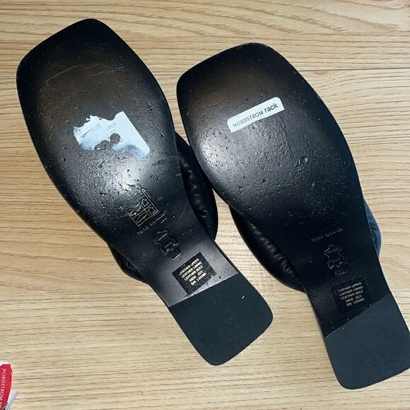 Tory Burch Nevada Thong Puffy Leather Sandals Flats Size 8 $298 - Picture 8 of 10